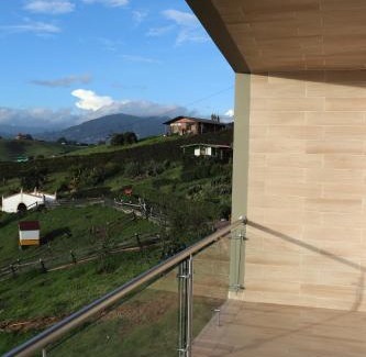 Cogua Cabina | Glamping en Hermosa Granja