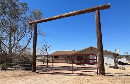 Twentynine Palms Alquiler De RV | Glamping in a Geodesic Dome