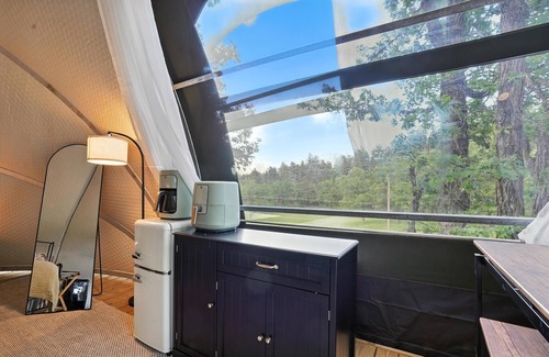 Hermosa Cabina | Glamping in Nature Near Mt. Rushmore