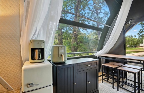 Hermosa Cabina | Glamping in Nature Near Mt. Rushmore