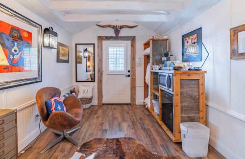 Spicewood Cabina | Glamping in Spicewood TX Hill Country~ Cabin 4 The Gus at Green Acres