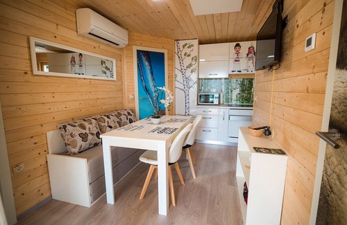 Marindol Casa | Glamping Krone Kolpa Heaven