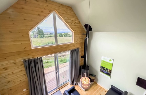 Tarset Cabaña | Glamping made easy near Kielder: eco design, family fun, and endless stars.
