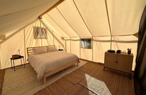 Villa Grove Alquiler De RV | Experience the great outdoors glamping at Camp Red Moon