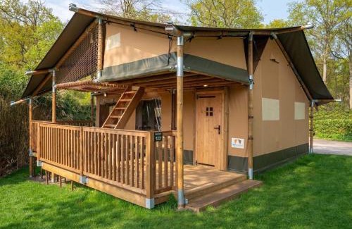 Lathum Otro | Glamping Tent by Lake De Rhederlaag