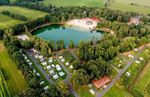 Jever Alquiler De RV | Glamping tent for 4P with terrace by the lake