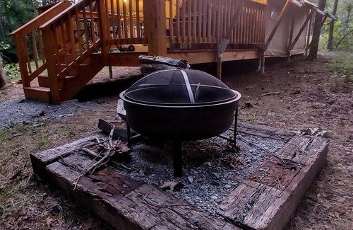 Coalmont Apartamento | Glamping Tent with Covered Deck