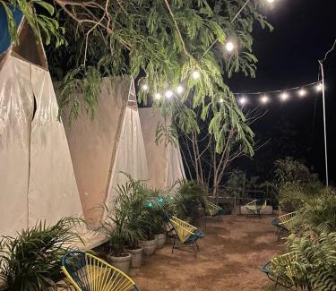Troncones Otro | Glamping Tepeyollotl
