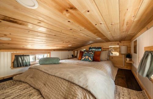 Woodland Park Apartamento | Glamping Under the Stars Firepit, BBQ & Views