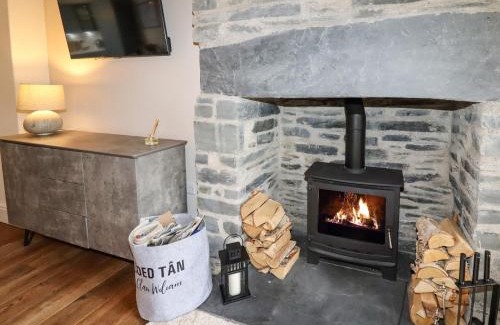 Dolwyddelan Casa | Glan William