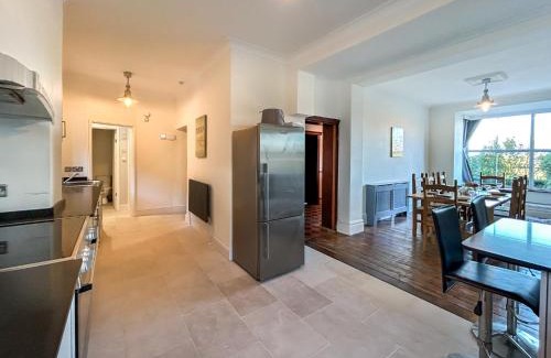 Arthog Casa | Glannant - 5 Bed & 4 Bathroom - Fairbourne, Barmouth, Mawddach Estuary