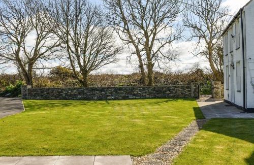 Llanddeusant Casa | Glanrhyd