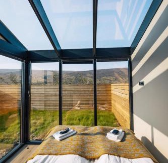 Reykholt Casa | Glass roof lodge with private hot tub
