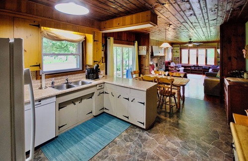 Bayfield Cabaña | Glass Tile Cottage: Classic Bayfield Cottage Across The Road From The Lake!