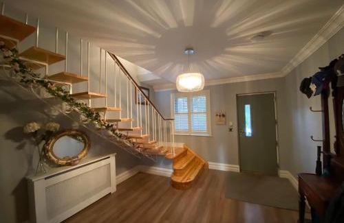 Killarney Casa | Gleanntan House - Beautiful Family Town House