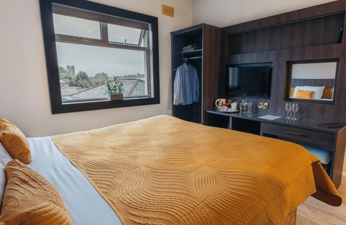 Roscommon Casa | Gleesons Restaurant & Rooms