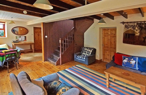 Adrigole Casa | Glen Lough House - Three Bedroom House, Sleeps 5