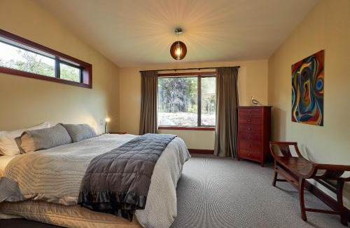 Oaro Chalet De Esquí | Glencree Luxury Chalets