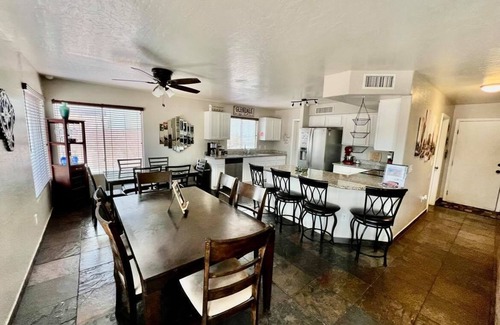 Glendale Casa | Glendale Pool Heated Pet Friendly