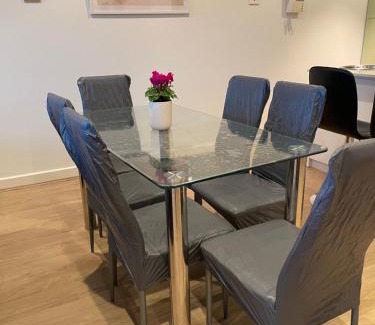 Glenelg Apartamento | Glenelg resort style beachside apartment