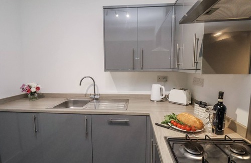 Redcar Cabaña | GLENHOLME APARTMENT 2, pet friendly in Redcar