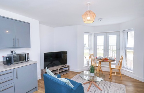 Redcar Cabaña | GLENHOLME APARTMENT 6, romantic, country holiday cottage in Redcar
