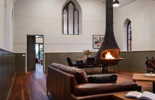 Glenlyon Casa | Glenlyon Church
