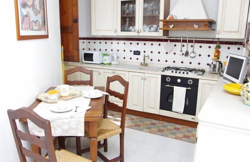 Santissima Annunziata Apartamento | Gli Artisti by Interhome