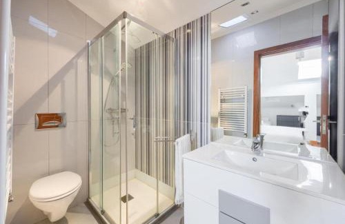 Gloria Apartamento | Glicinias Guest House, Free garage - Aveiro