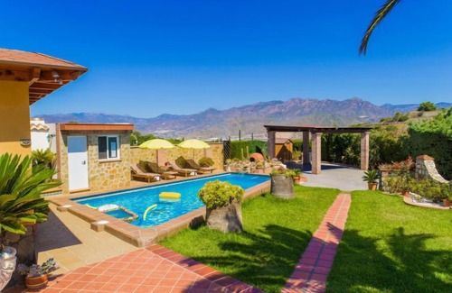 Motril Villa | Global El Nido - By Global Rental Holidays 5143