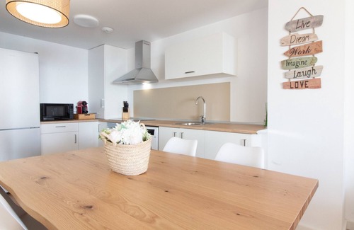 Canet de Berenguer Apartamento | Global Properties: Apartamento de 2 habitaciones con terraza y vistas al mar