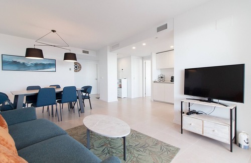 Canet de Berenguer Apartamento | Global Properties: Moderno apartamento con dos terrazas con vistas al mar y a la montaña
