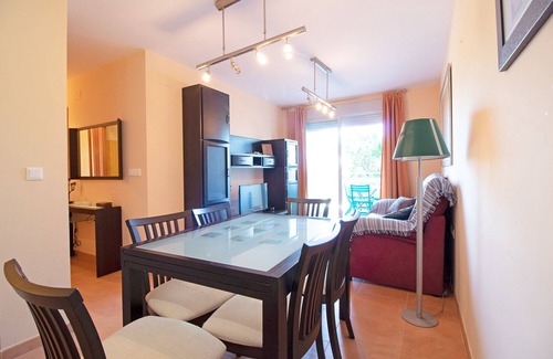 Playa de Almarda Apartamento | Global Properties: Apartamento con piscina en la playa de Corinto