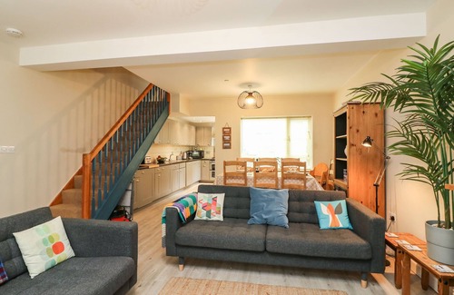 Weymouth Cabaña | Globe Cottage