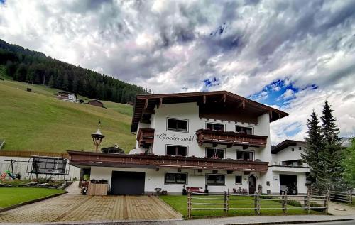 Juns Apartamento | Glockenstuhl, Haus