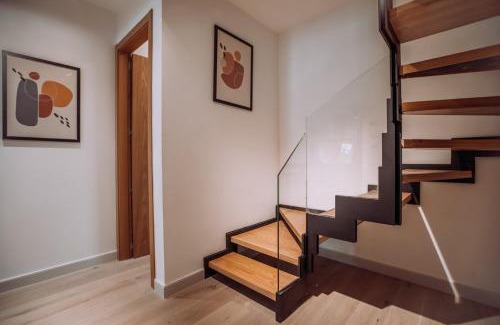 Kfardebian Apartamento | Gloom 3-BR Apt in Tilal Faqra