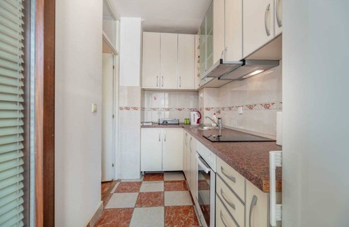 Novi Beograd Apartamento | Gloria 1 cozy apartment with AC and WiFi in enjoyable Beograd