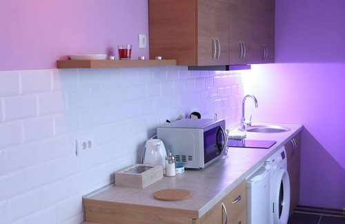 Savski Venac Apartamento | Gloria 3 pleasing 1-bedroom with WiFi and AC in welcoming Beograd