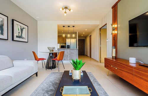 Panama City Apartamento | Glorious 1BR with Balcony in Panama Pacifico