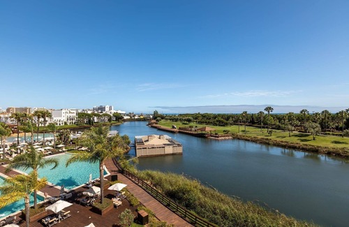 Vilamoura Villa | Glorious Vilamoura Apartment | Apartment Julius | 2 Bedroom Suite | Furnished Balcony | Shared Outdoor and Indoor swimming pool | Shared Fitness Centre and Sauna | Common Lounge and Garden | Praia Da Falésia, Apartado