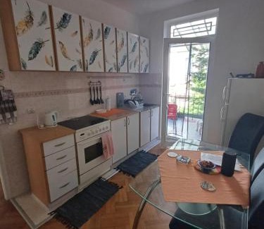 Vukov Spomenik Apartamento | Glorry L