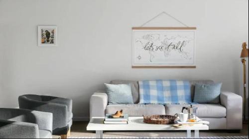 Valla Beach Casa | Glossies Coastal Retreat - Relax, Escape, Pets on Request