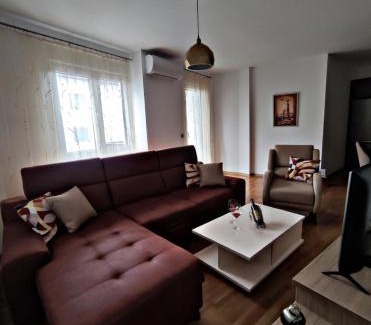 Arandelovac Apartamento | Glušac Lux