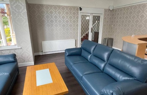 Skegness Hotel | OYO Queens Hotel, Skegness