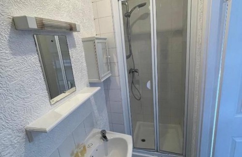 Skegness Hotel | OYO Queens Hotel, Skegness