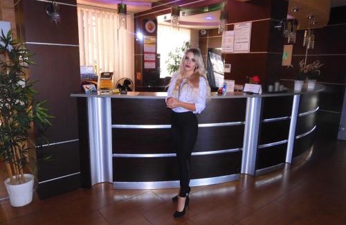 Dabrowa Gornicza Cama Y Desayuno | Gościniec Biznesowy