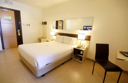 Paco Hotel | Go Hotels Otis - Manila