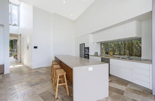Noosa Heads Casa | Go with the flow in Noosa Sound