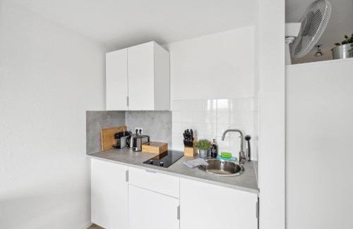 Kaiserslautern Apartamento | Go2Cozy - Study & Work Apartments - WIFI - Kitchen