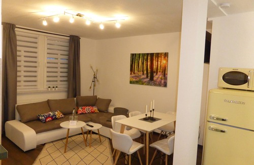 Jena Apartamento | Apartamento Goethe, cerca del centro y la universidad, wifi gratuito, estacionamiento, 2 habitaciones